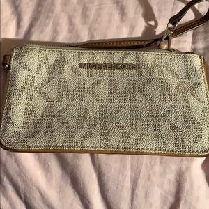 Michael Kors Wristlet